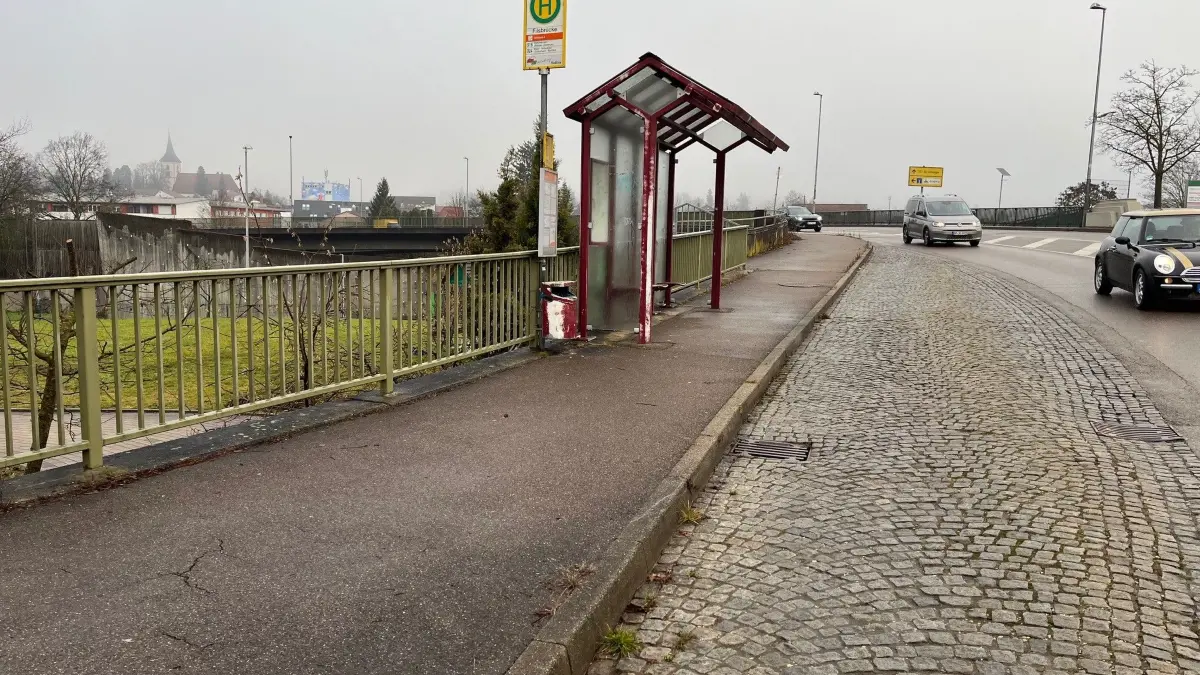 Ebersbach Bushaltestelle Filsbrücke