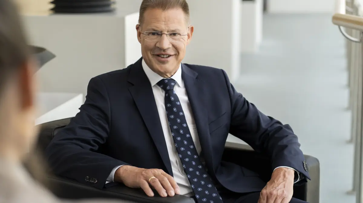 Landrat Heiner Scheffold sieht den Alb-Donau-Kreis vor großen finanziellen Herausforderungen.