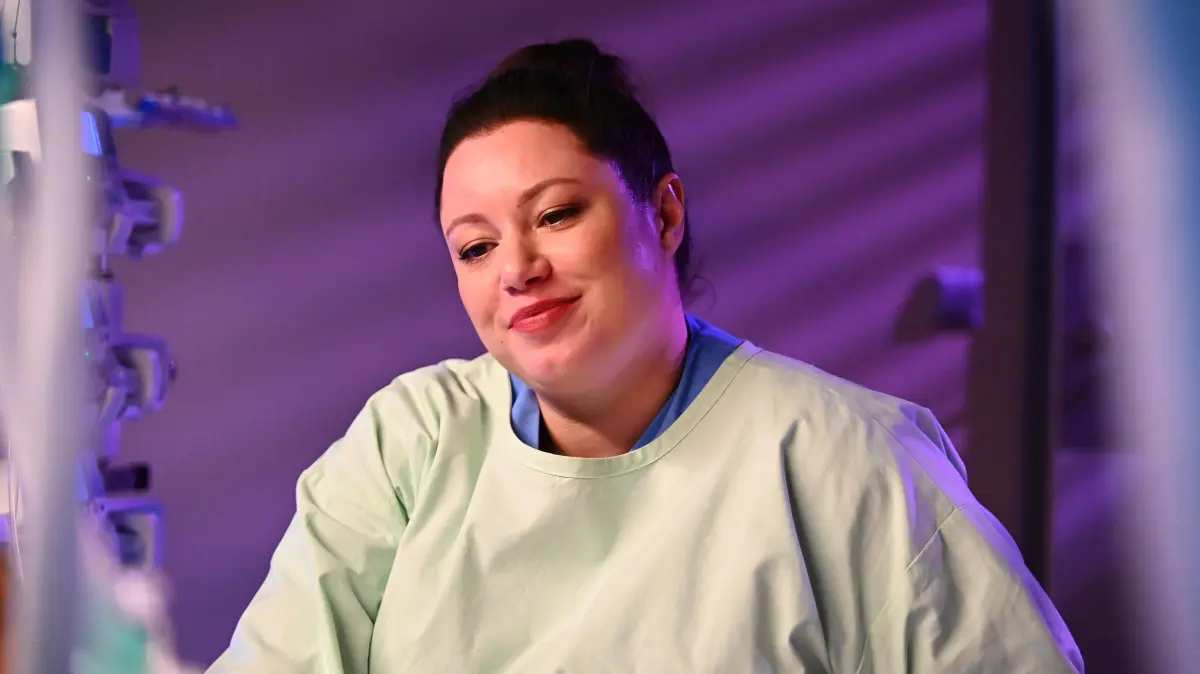 Vanessa (Julia Augustin) hofft, in Richards Sinne gehandelt zu haben.