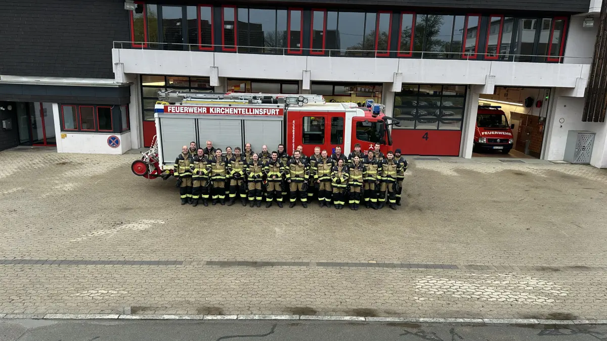 Feuerwehr Kirchentellinsfurt: Vorsicht: Dieses Foto ist möglicherweise nur für den einstigen Verlag Schwäbisches Tagblatt verwendbar.