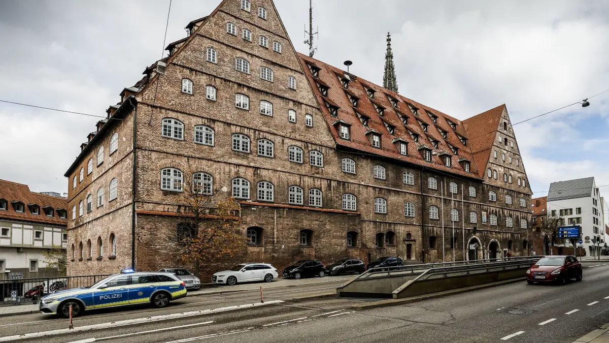 Ulm - Polizeipräsidium neuer Bau: Ulm - Polizeipräsidium neuer Bau