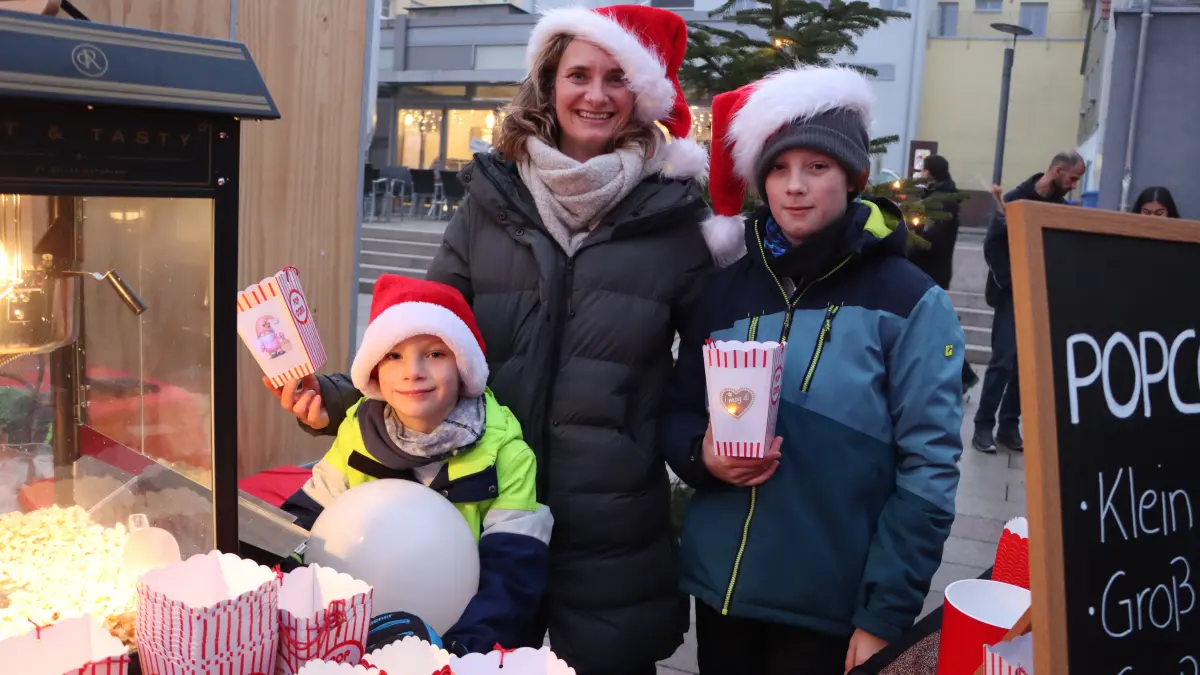 Beim Ebinger Weihnachtszauber konnte man sich zauberhaft amüsieren und die tollsten Leckereien probieren.
