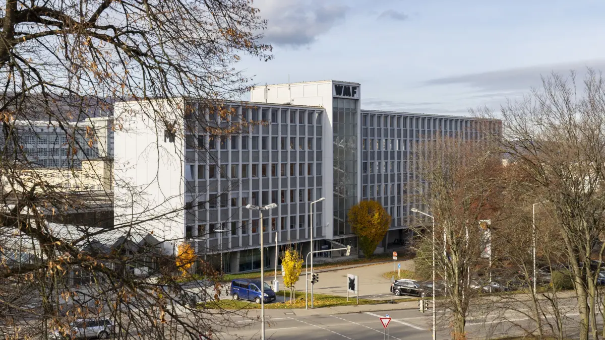 WMF - ehemaliges Verwaltungsgebäude in der Eberhardstraße, Tor 1