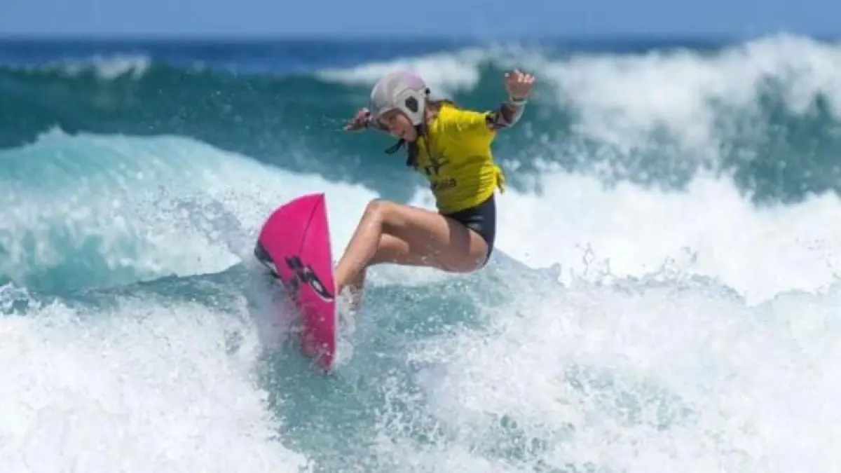 Lara Popp, deutsche Meisterin im Surfen
