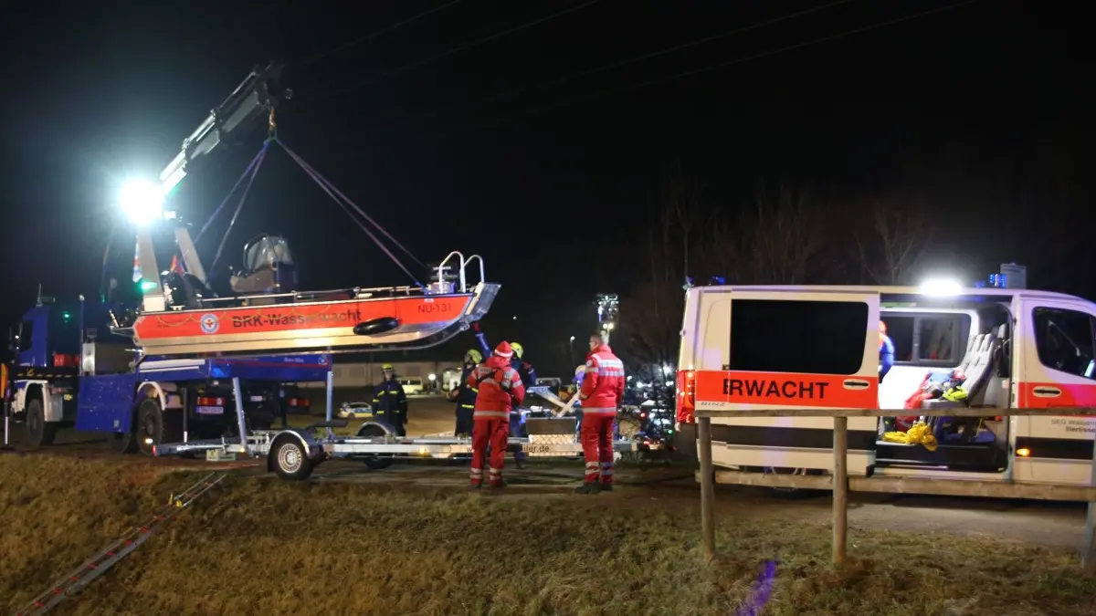 Einsatz der Wasserwacht Neu-Ulm bei Vermisstensuche in Altenstadt