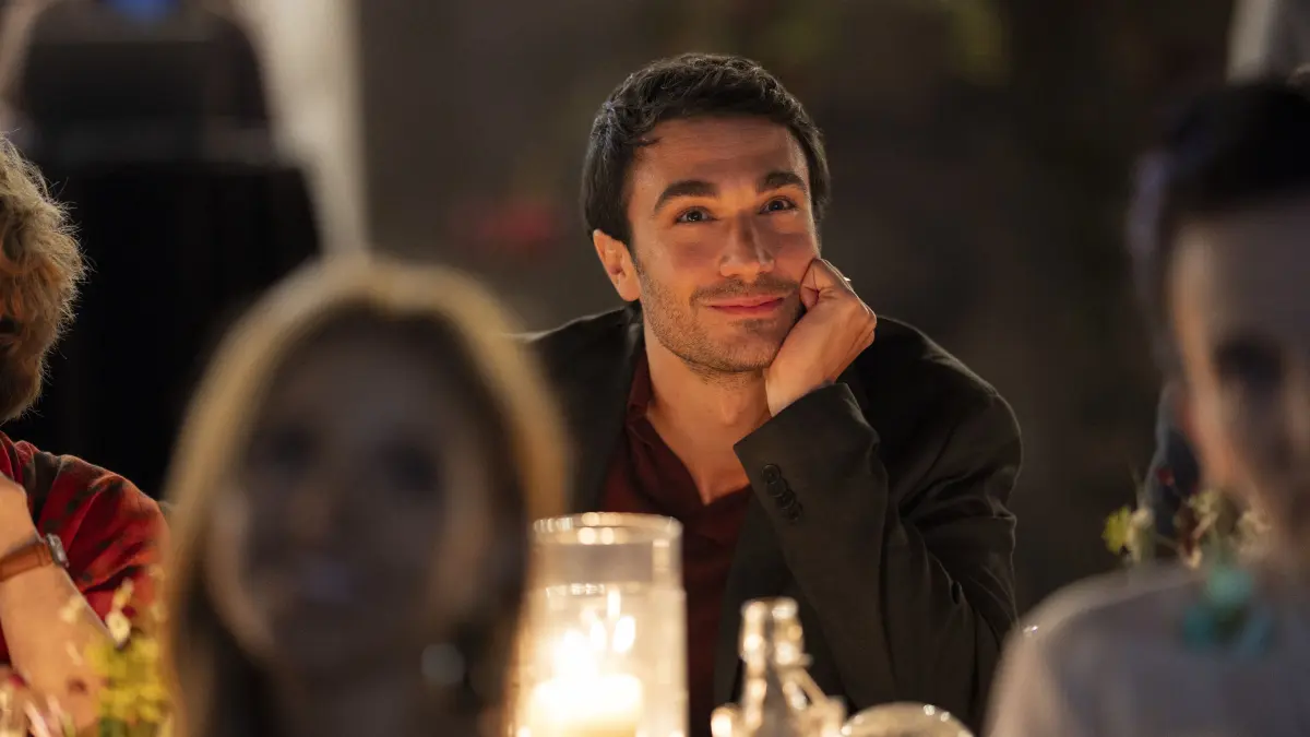 Eugenio Franceschini ist in Staffel 5 von „Emily in Paris“ wieder als Marcello zu sehen.