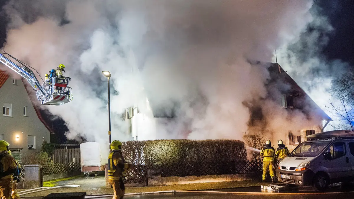 Fire brigade operation: House fire in Nehren