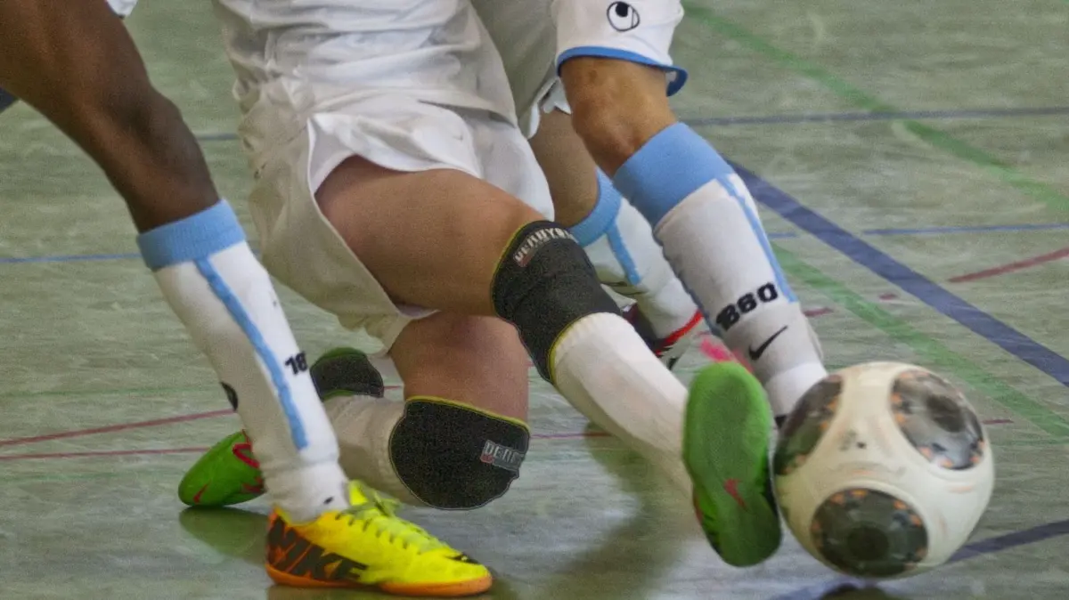 Hallenfußball Blaustein SSV Ulm ( weiß) gegen 1860 München