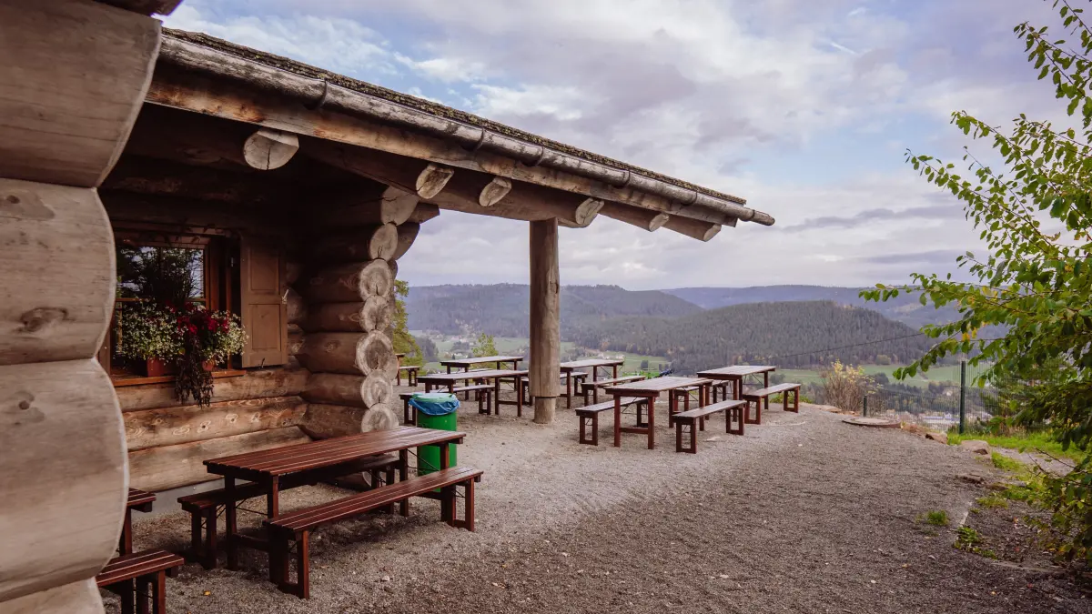 Die Glasmännlehütte auf dem Baiersbronner Hausberg.