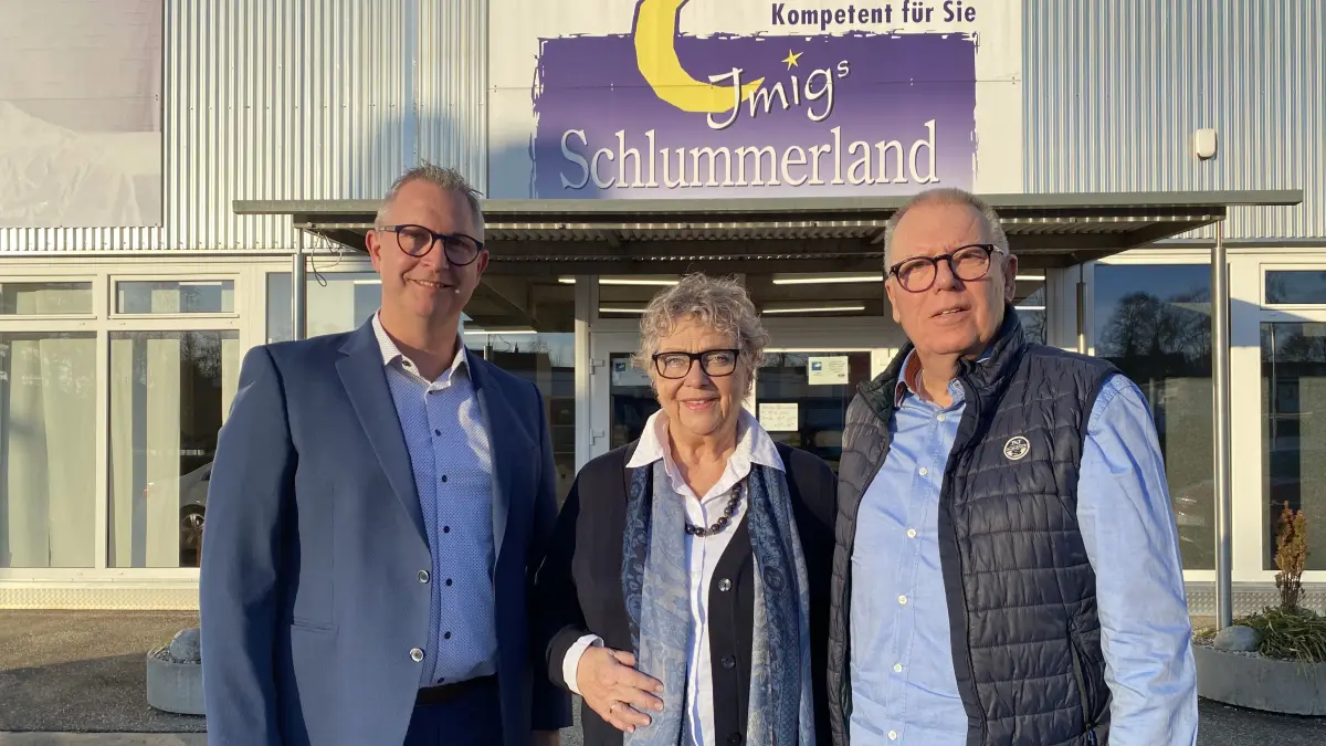 Imig's Schlummerland bleibt nicht lange geschlossen: Bärbel und Pit Marschalek steigen zum Jahresende aus dem Familienunternehmen aus. Der neue Geschäftsführer, Haiko Friz (links), eröffnet das Bettenfachgeschäft Anfang Januar.