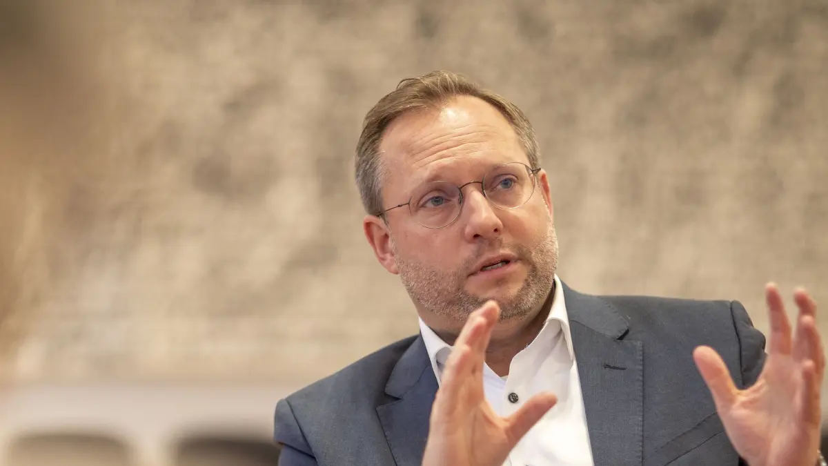 Interview mit OB Martin Ansbacher: Wie wird Ulm zukunftsfähig, worauf kommt es an? (für Perspektiven)