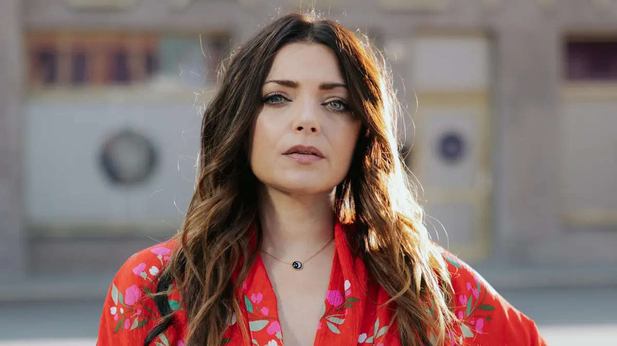 Emily (Anne Menden) steht mit ihrer Eventagentur vor dem Aus.