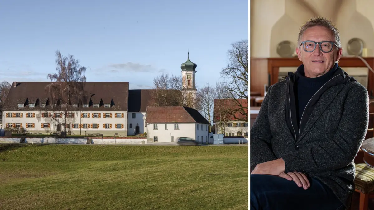 Zur Liegenschaft Bärenweiler gehören zwölf Häuser und eine Kirche. Christian Skrodzki hat ein Büro im Herzen seines Ortes.