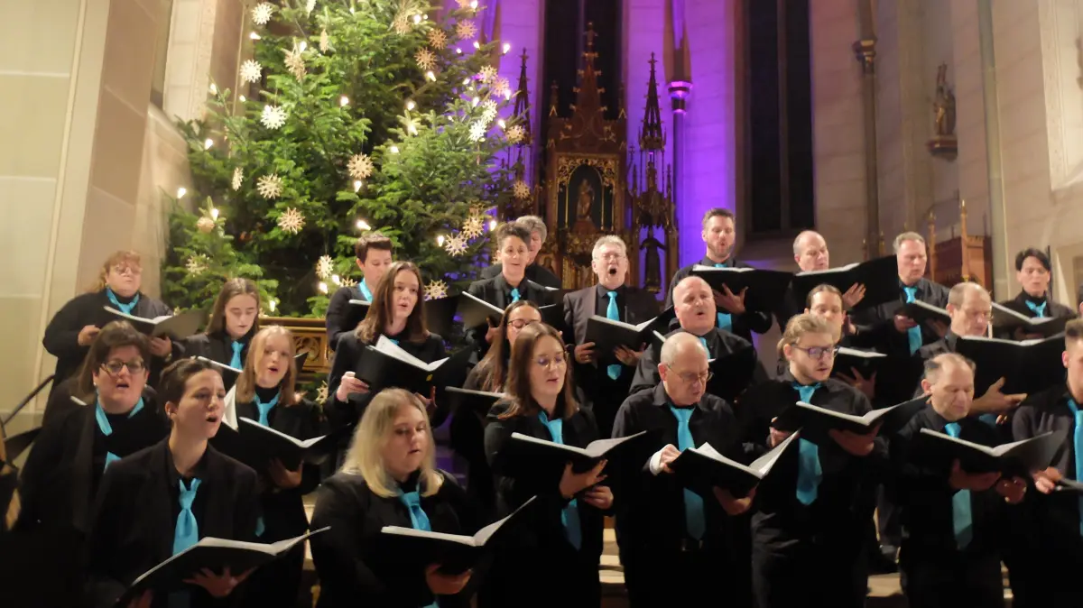 Der Sängerbund Rangendingen begeisterte sein Publikum in der vollbesetzen St. Galluskirche mit einem abwechslungsreichen Liedprogramm und gefühlvollen Vorträgen.