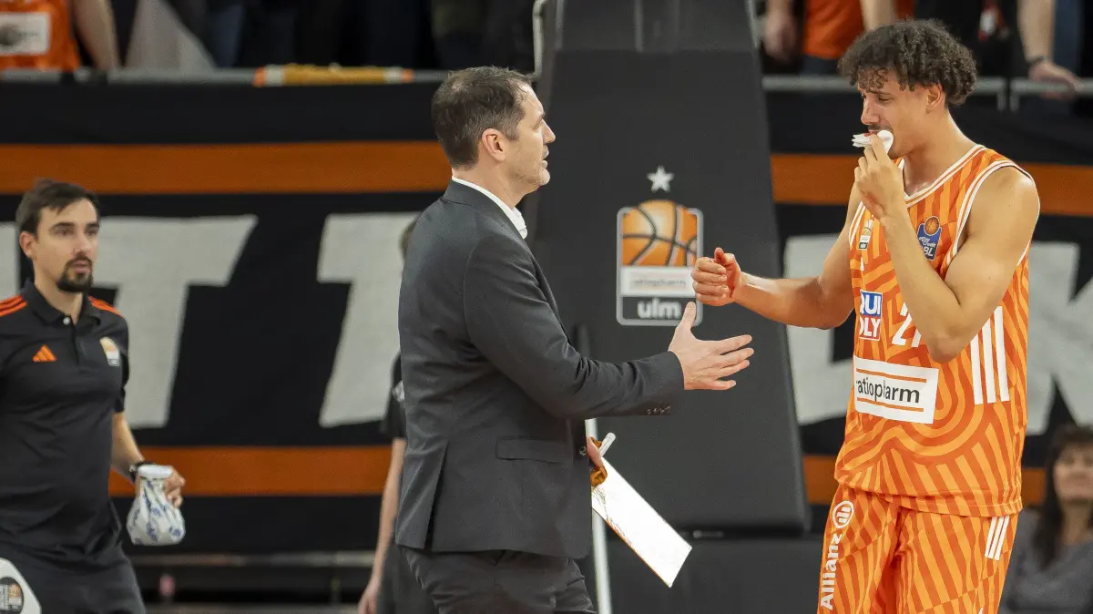 ratiopharm Ulm Basketball #21 Alec Anigbata