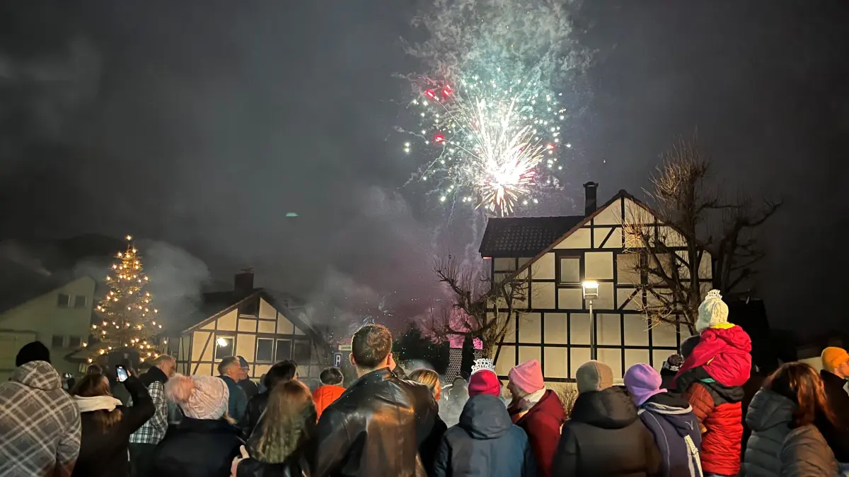 Schlat Silvesterparty auf dem Dorfplatz Abschluss Jubiläumsjahr