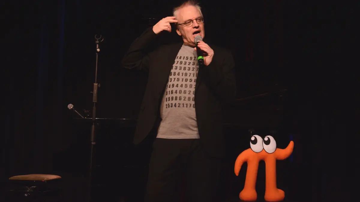 Timm Sigg Pfleghof Pfleghofsaal Langenau Programm Der Professor und das liebe Pi
