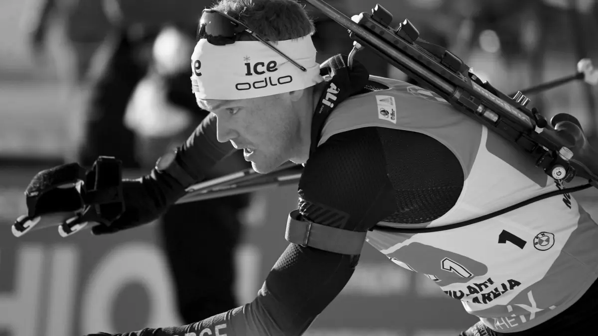 Sivert Bakken: ARCHIV - 04.03.2022, Finnland, Kontiolahti: Norwegens Sivert Guttorm Bakken tritt im Männer-Staffelrennen über 4 × 7,5 km beim Biathlon-Weltcup in Kontiolahti an. Der norwegische Biathlet Sivert Guttorm Bakken ist gestorben. Er sollte in Oberhof starten. (zu dpa: «Biathleten nach Bakken-Tod auf der Suche nach Normalität») Foto: Vesa Moilanen/Lehtikuva/dpa +++ dpa-Bildfunk +++