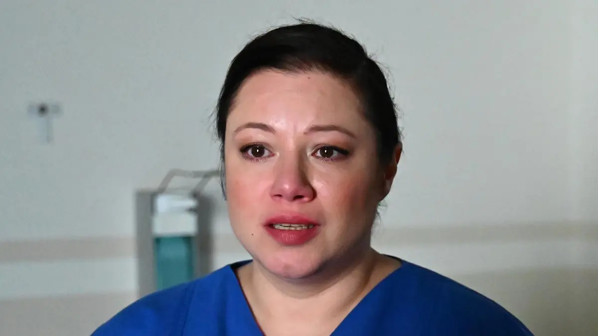 Vanessa (Julia Augustin) muss ihren Vater retten.