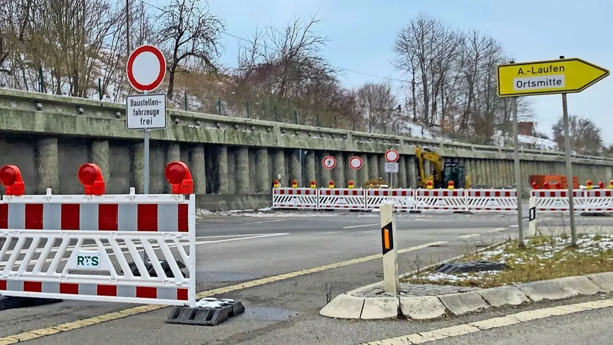 Noch immer gesperrt ist der Tunnel bei Laufen: Die Bauarbeiten laufen seit Oktober 2024.