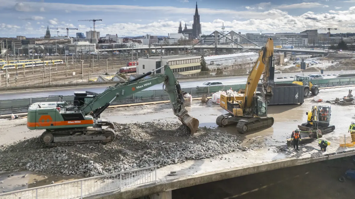 Ulm B10 Abriss der westlichen Wallstraßenbrücke Blaubeurer Tor Millionenzuschuss vom Land BW