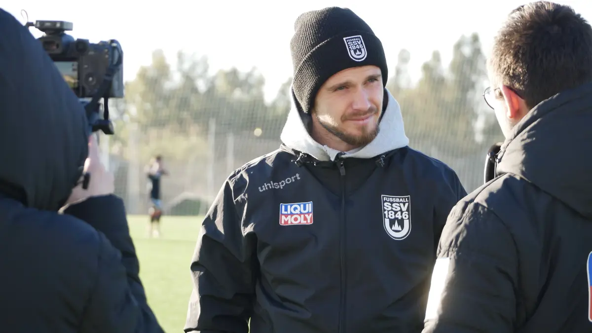 Mit 2:4 verliert der SSV Ulm sein zweites Testspiel im Trainingslager in Belek. Phasenweise wusste der Drittligist aber gegen den höherklassigen 1. FC Magdeburg zu überzeugen.