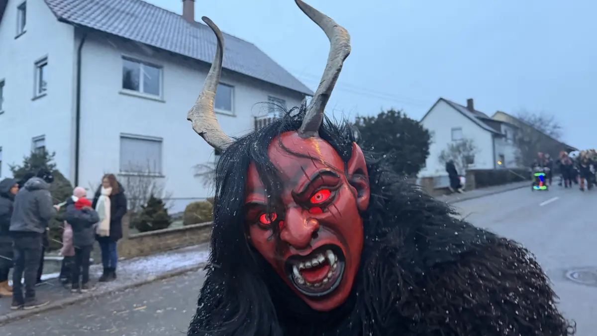Jubiläumsumzug der Lenau Hexa in Steinhofen