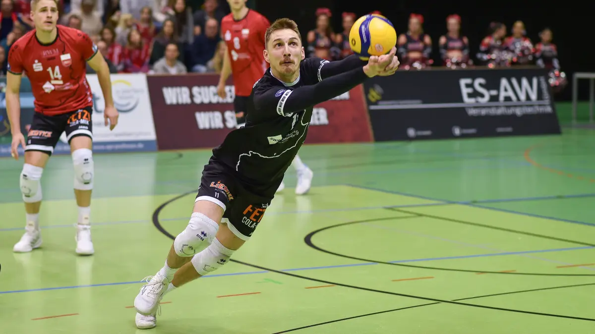 TV Rottenburg vs. TuS Kriftel, Volleyball, 2. Bundesliga Sued, 13. Spieltag, Spiel 5582, Saison 2025/2026, 10.01.2026: Robin Leber (TV Rottenburg, #11)
TV Rottenburg vs. TuS Kriftel, Volleyball, 2. Bundesliga Sued, 13. Spieltag, Spiel 5582, Saison 2025/2026, 10.01.2026,
Foto: Eibner-Pressefoto/Ralph Kunze