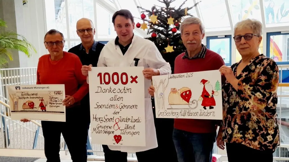 Bernd Seifried, Dieter Belz, Prof. Dr. Dr. Johannes Nordmeyer, Helmut Häbe, Elli Lamparter bei der Spendenübergabe in Tübingen.