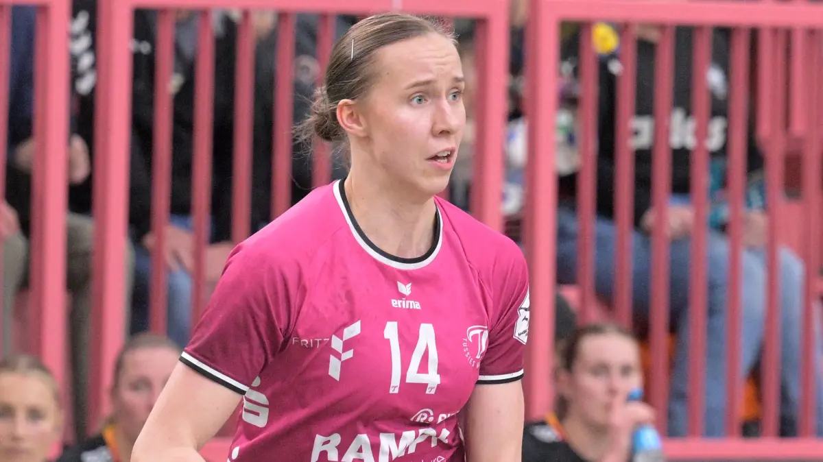 Klara Schlegel wird man nur noch bis zum Saisonende im pinken Trikot der TuS Metzingen sehen.