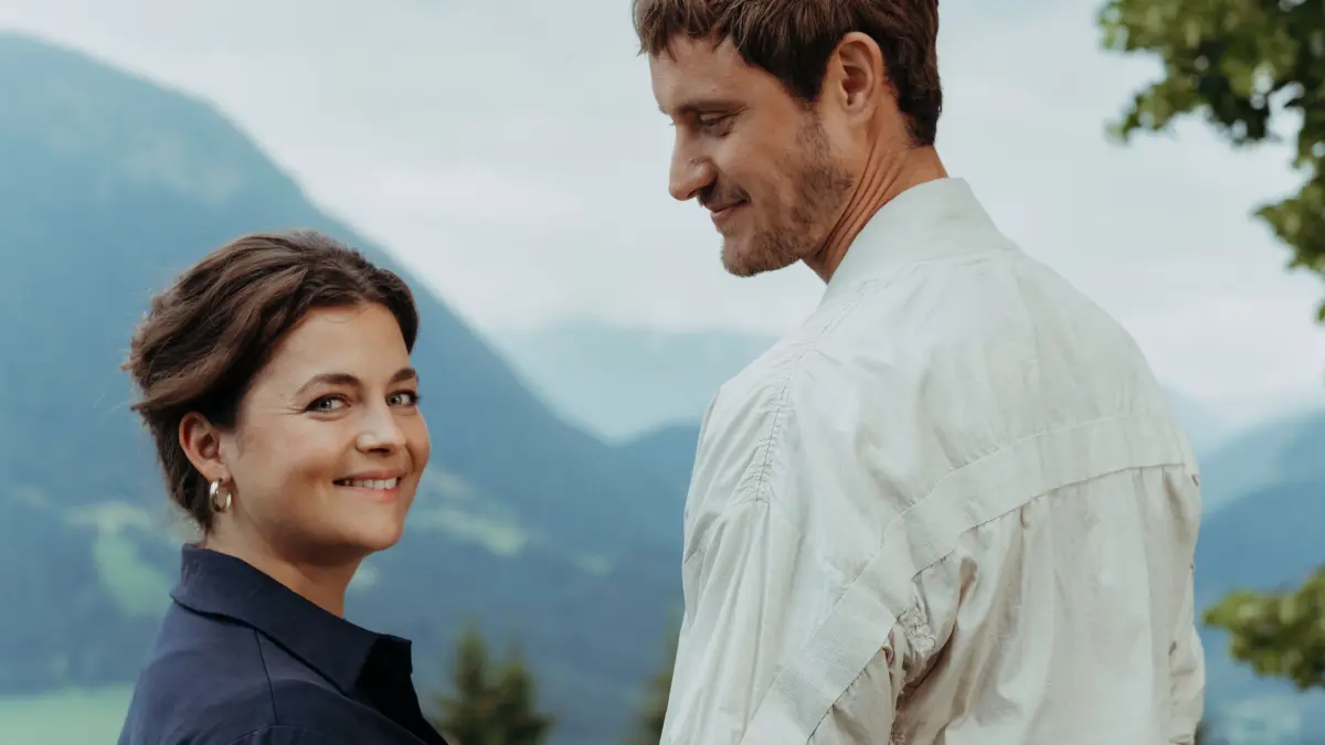In der „Der Bergdoktor“-Folge „Höhenflug“ trifft Lilli Gruber (Ronja Forcher) eine wichtige Entscheidung.