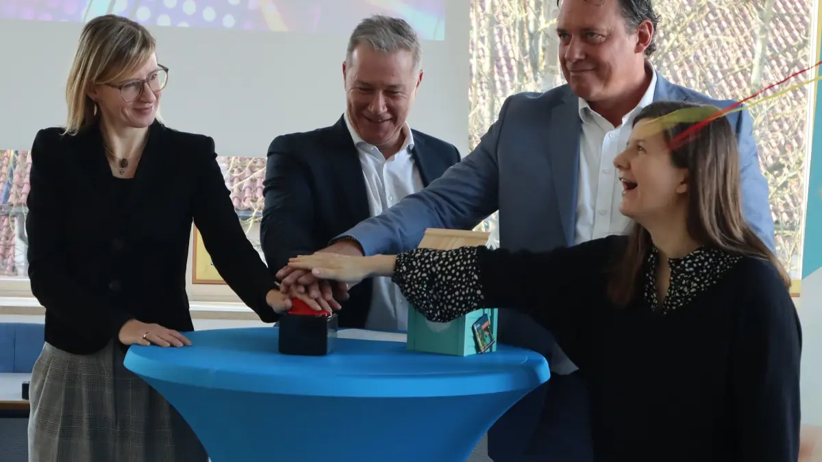 von links: Katrin Albsteiger, Ralph Seiffert, Frank Taendler von "Little Bird" und Juliane Ott.