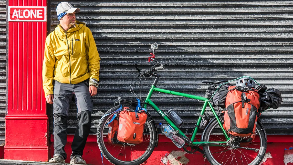 Der Reisejournalist Robert Neu verbrachte 2023 vier Monate allein auf dem Wild Atlantic Way in Irland. Von seinen Erfahrungen mit dem Fahrrad berichtet er in einer Multivisionsshow in Gaildorf.