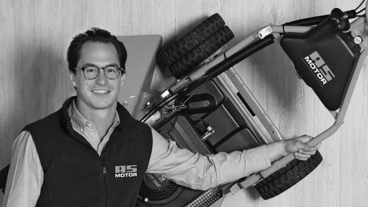 Eberhard Lange, Enkel des Firmengründers und ehemaliger Gesellschafter und Geschäftsführer von AS-Motor in Bühlertann - Bild ist aus dem Jahr 2015