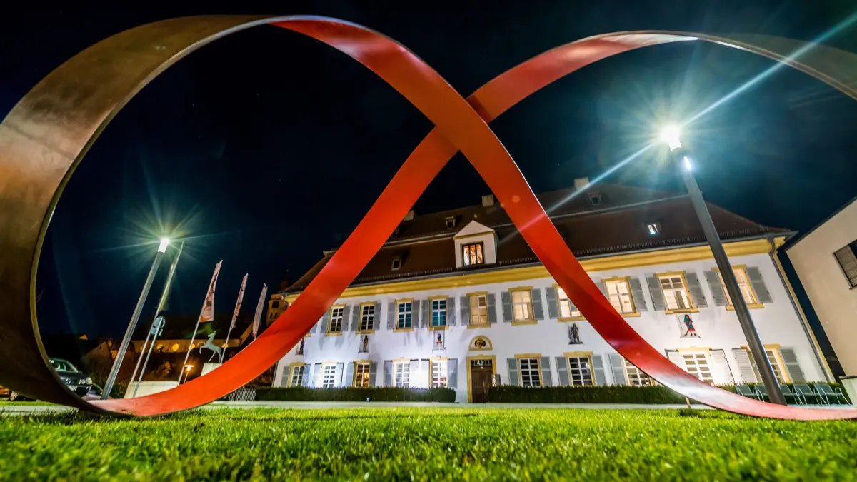 Schmuck Wechselfoto Rechberghausen Rathaus: Schmuck Wechselfoto Rechberghausen Rathaus