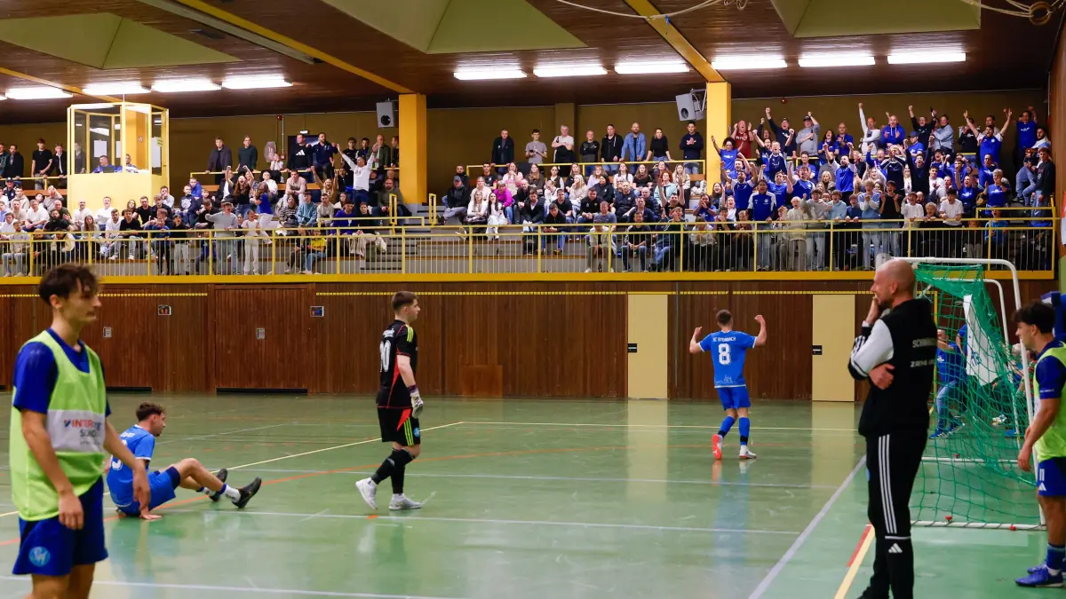 Stadtmeisterschaft 2026, E-Jugend, Ü32-Senioren, Aktive, Einlagespiel Juniorinnen