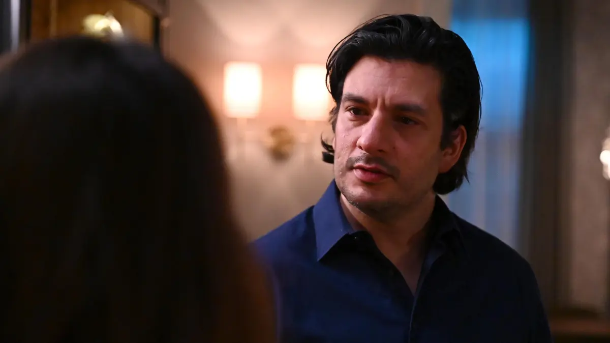 Maximilian (Francisco Medina) entführt seinen Sohn Diego.