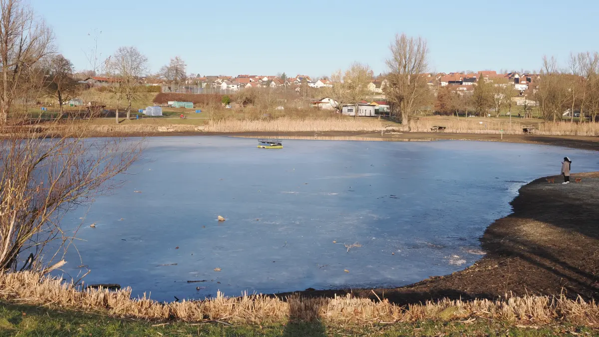 Tälesee Winter Empfingen Eisfläche