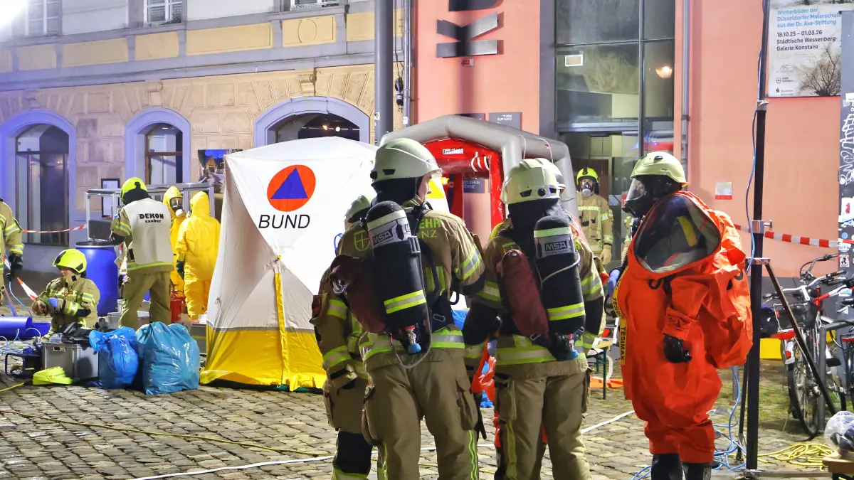 Unbekannter Stoff verletzt mehrere Menschen im Konstanzer Kulturzentrum und löst einen Großeinsatz am Mittwochabend aus.