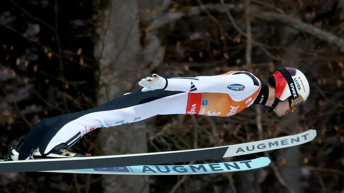 Skiflug-WM in Oberstdorf: 23.01.2026, Bayern, Oberstdorf: Ski nordisch/Skispringen: Weltmeisterschaft, Skifliegen, Männer, 1. Durchgang. Philipp Raimund (Deutschland) in Aktion. Foto: Karl-Josef Hildenbrand/dpa +++ dpa-Bildfunk +++