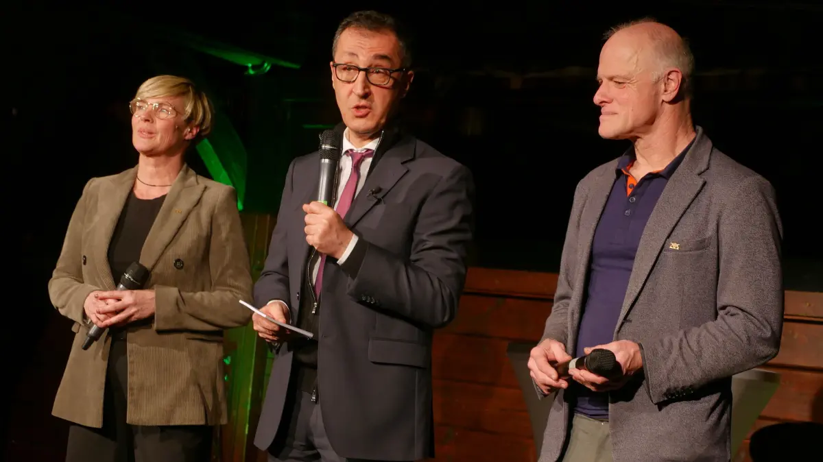 Sie kandidieren alle bei der Landtagswahl am 8. März für den das Stuttgarter Parlament: Cindy Holmberg, Cem Özdemir und Thomas Poreski