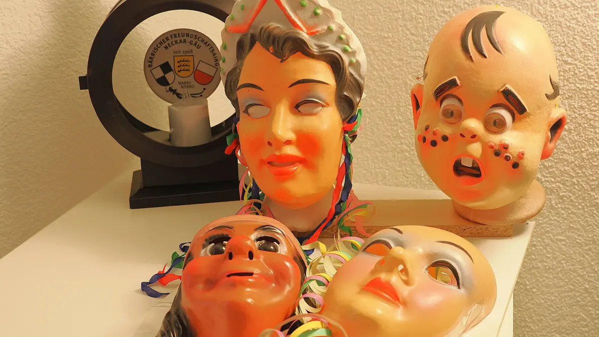 Ausstellung Kubus Masken Fasnet Empfingen
