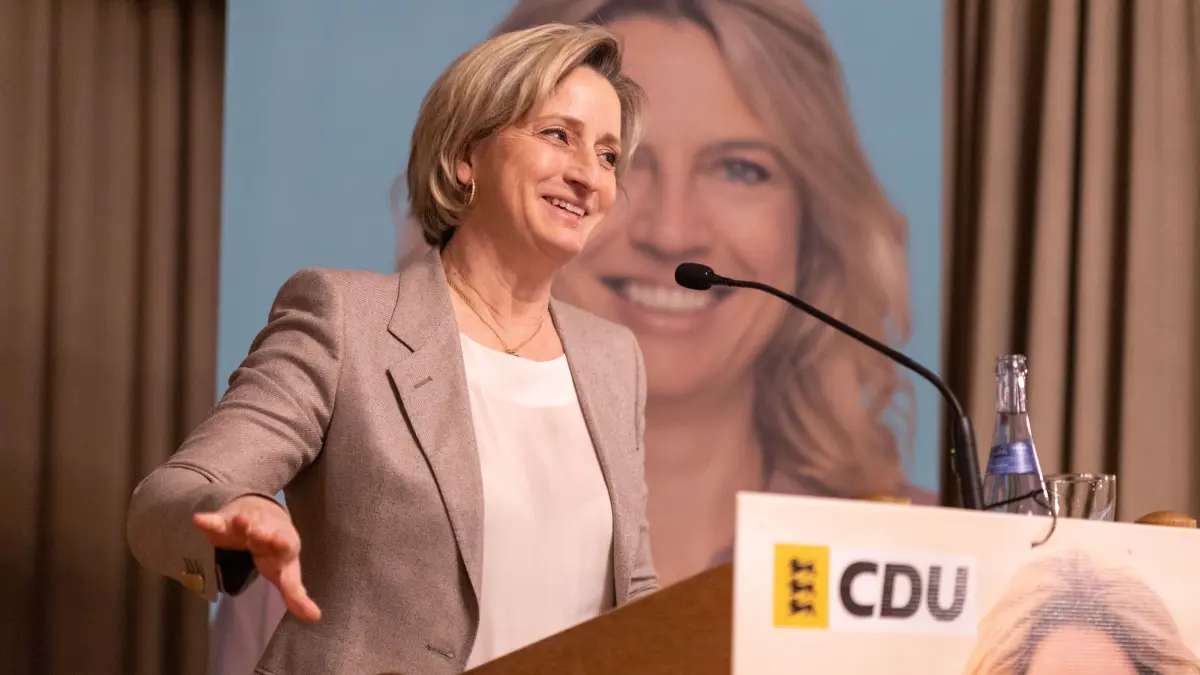 Rechberghausen, Roter Ochsen: Gemeinsame Veranstaltung mit Ministerin Dr. Nicole Hoffmeister-Kraut und Sarah Schweizer: „Wirtschaft unter Druck – Wie raus aus der Krise?“