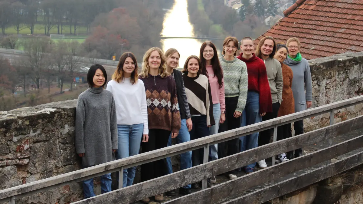 Tübingen Universität Empirische Kulturwissenschaft GWG-Projekt "Einfach wohnen" Vernissage Kulturhalle