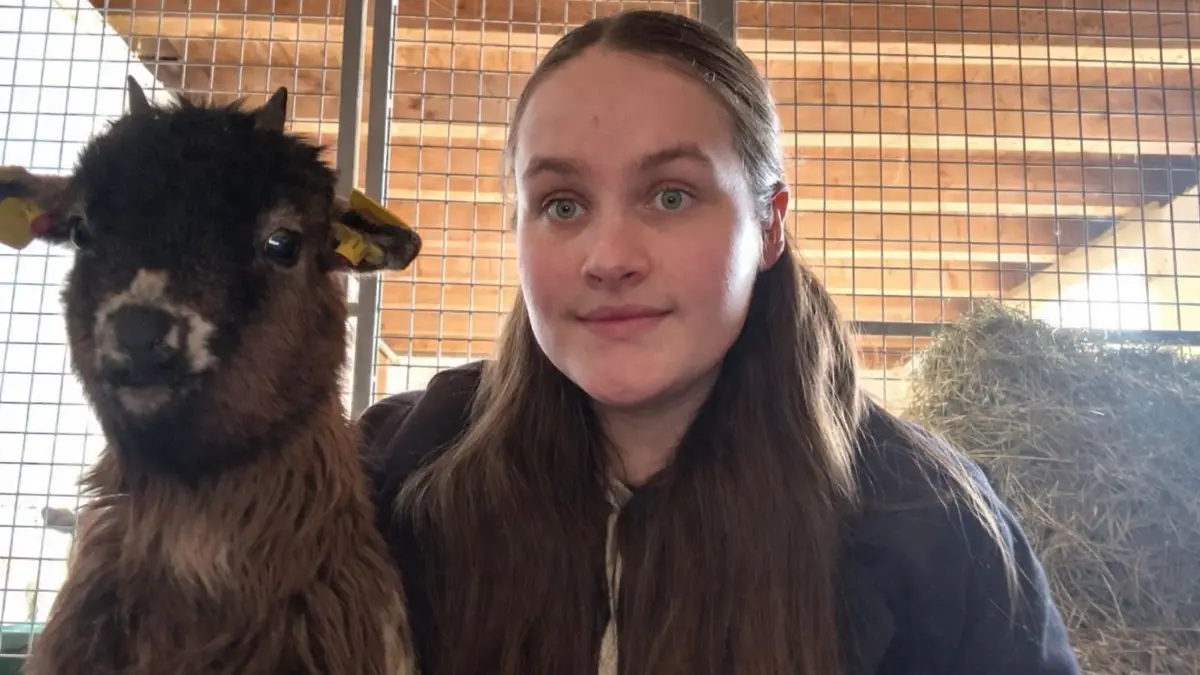 Ariane Eberhardt, Hof Eberhardt Mehrstetten, die 19-Jährige ist Bauernhofpädagogin.