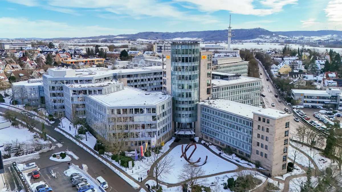 Bausparkasse Schwäbisch Hall im Schnee / Winter