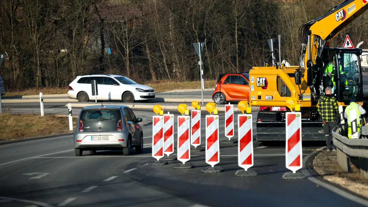 Die Schlössleskurve zwischen Dettingen und Neuhausen wird erneut umgebaut. Kracht es jetzt seltener?