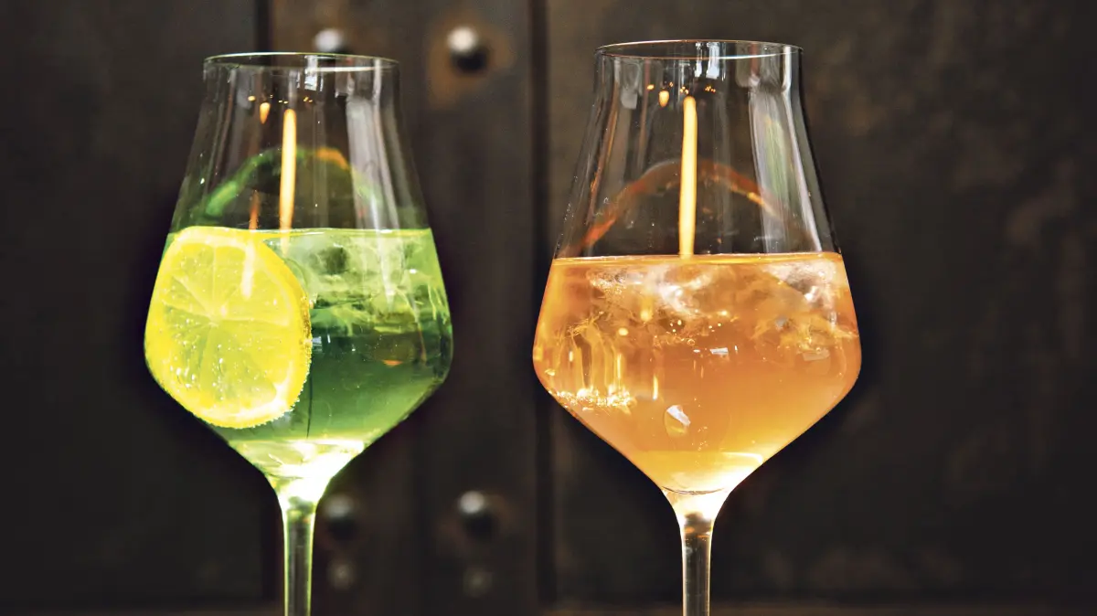 Aperitif mit und ohne Alkohol als Start ins Menü.