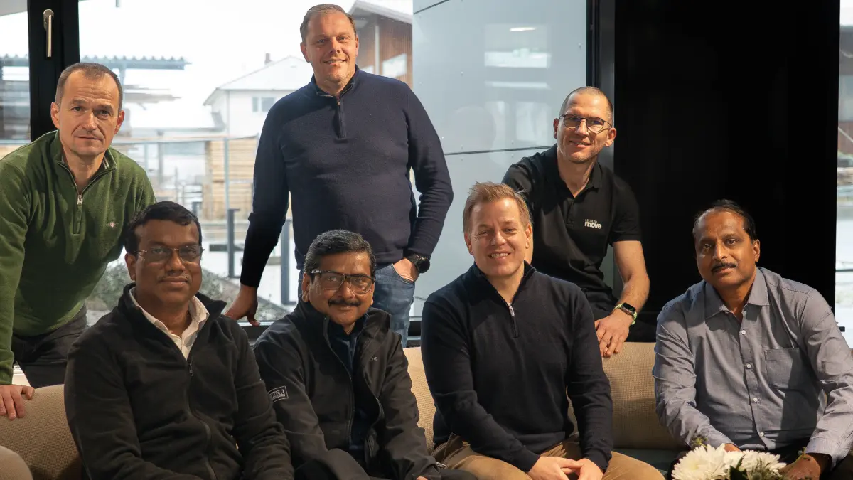 Auf unserem Bild zu sehen: hintere Reihe von links: Heiko Wehmhöner (Vice President Finanzen, Einkauf & Controlling Lechler GmbH), Peter Heß (Vice President Operations Lechler GmbH), Matthias Schneider (Vice President Sales & Marketing Lechler GmbH). Vordere reihe von links: Ashok Patil (Sr. Vice President Operations Lechler India), Suresh Vasani (Managing Director Lechler India), Patrick Muff (CEO Lechler Gruppe), Santosh Chacko (Sr. Vice President Sales Lechler India).