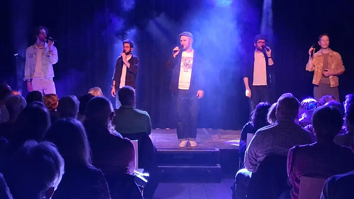 A-cappella-Band "anders" im Pfleghofsaal.